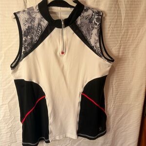 SonaBella XL Black and Red Sleeveless Tennis top wiith Logo